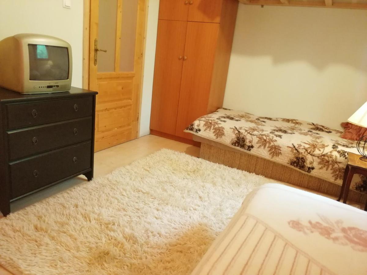 Vízaknai Apartmanház Székesfehérvár Exterior foto